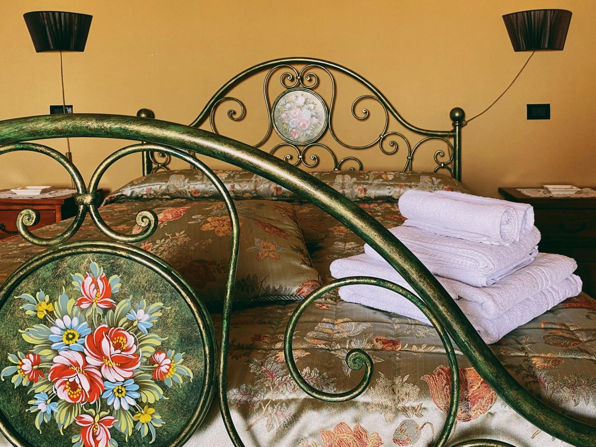 Aparthotel Palazzo Gambuzza Ispica Pokój zdjęcie